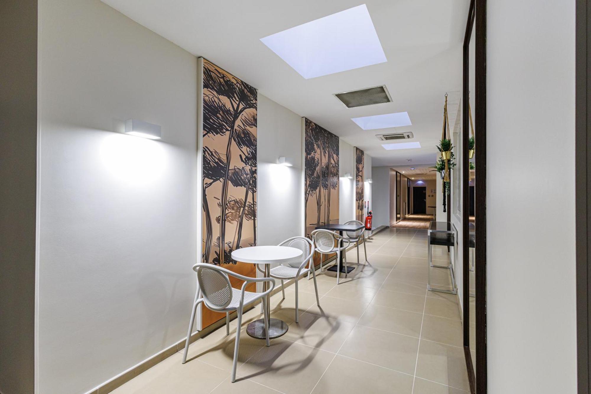 Adagio Centre Aparthotel Nizza